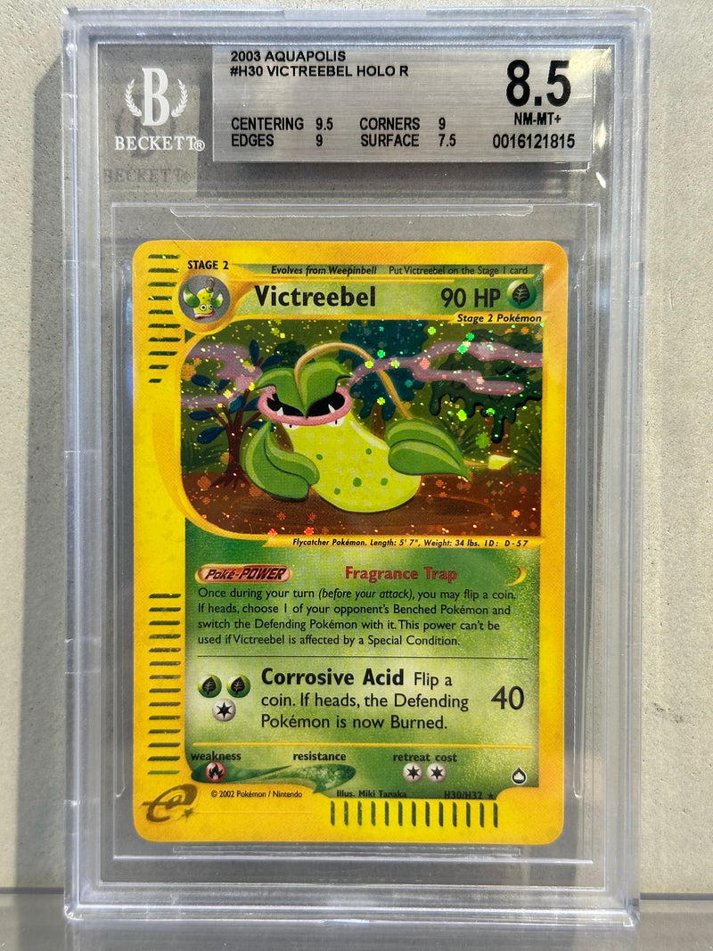 2003 Pokemon Victreebel Beckett 8.5