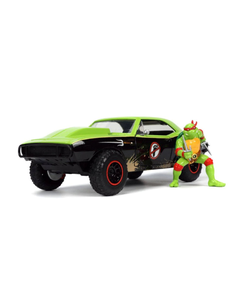 TMNT 1967 Chevrolet camaro w/Raphael